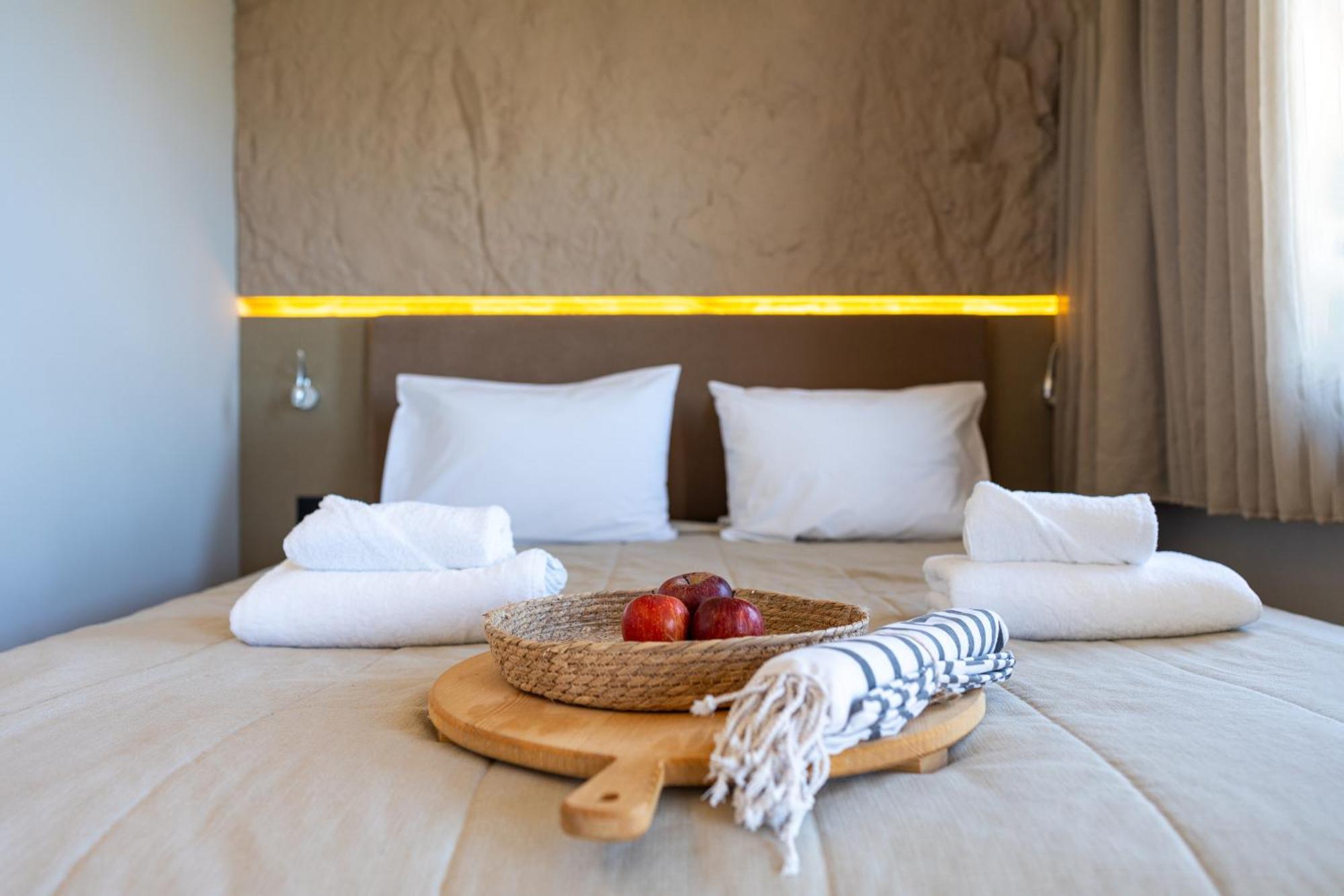 Al Mare Villas Kiotari Luaran gambar